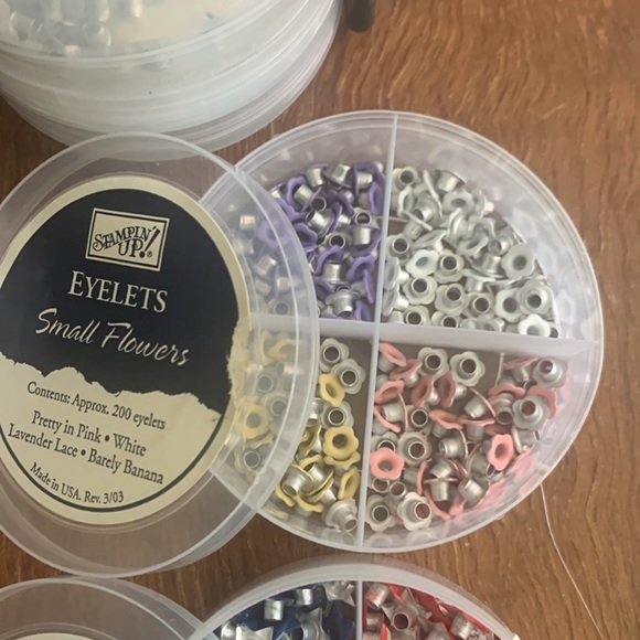 Embellishments - Picture 4 of 16